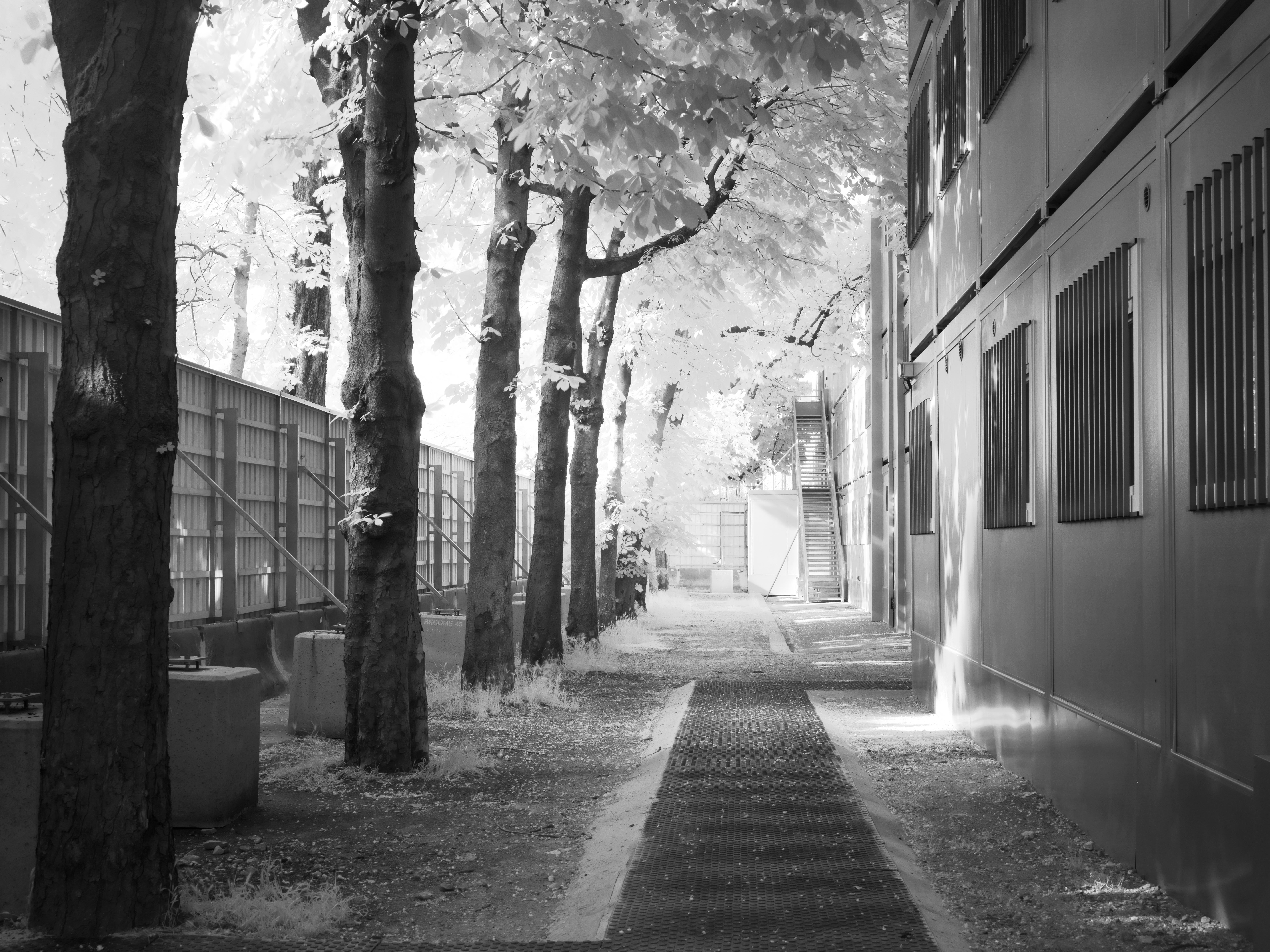 Commissariat provisoire sur les Champs-Élysées JPDA Jean-Philippe Doré Architecte Paris 
