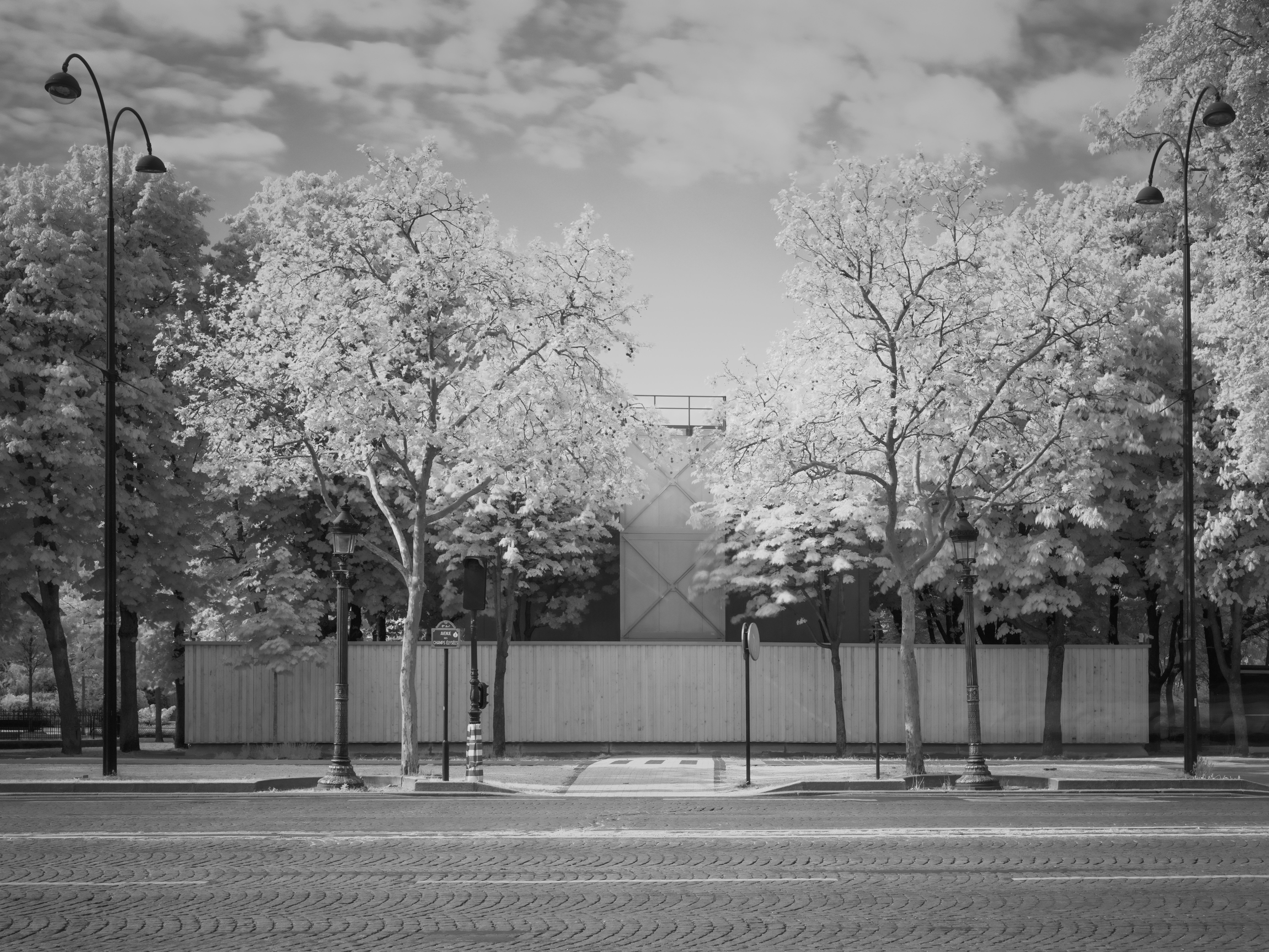 Commissariat provisoire sur les Champs-Élysées JPDA Jean-Philippe Doré Architecte Paris 